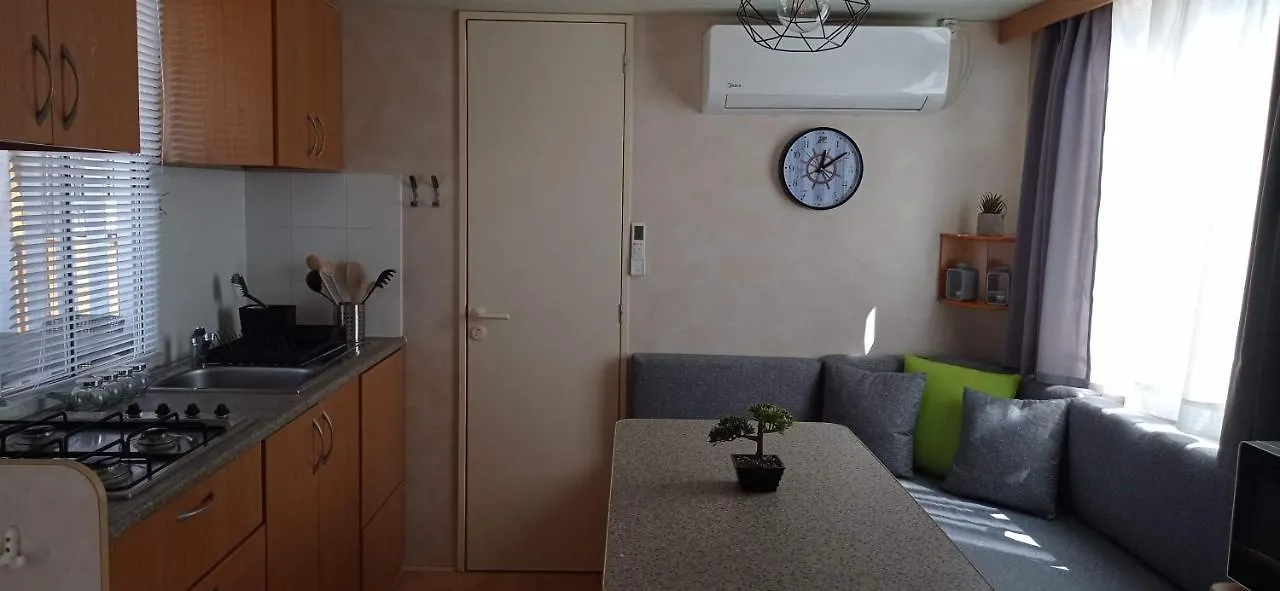 Veni Mobilhaz Hotel Privlaka  0*, Privlaka (Zadar) Croatia
